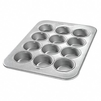 Large Muffin Pan 12 7/8 in W