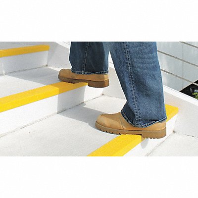 Stair Nosing Ylw 59inW Plstic/Fiberglass