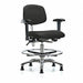 Vin CR Chair Med T AA FR Stat Blk