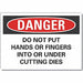 Pinch Point Danger Lbl 10x14in Polyest