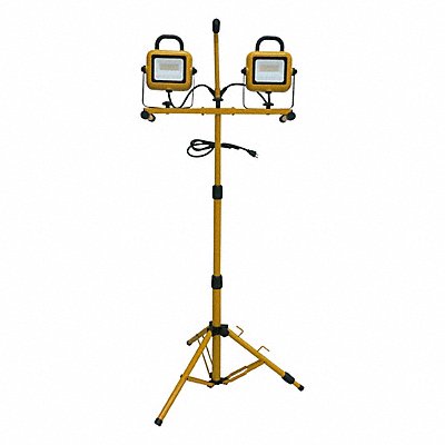Free-Standing Temporary Job Site Lights