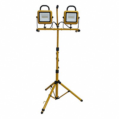 Free-Standing Temporary Job Site Lights