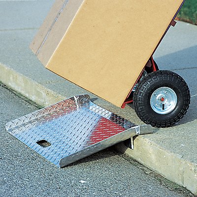 Curb Ramp Aluminum 26 in W 18 in L