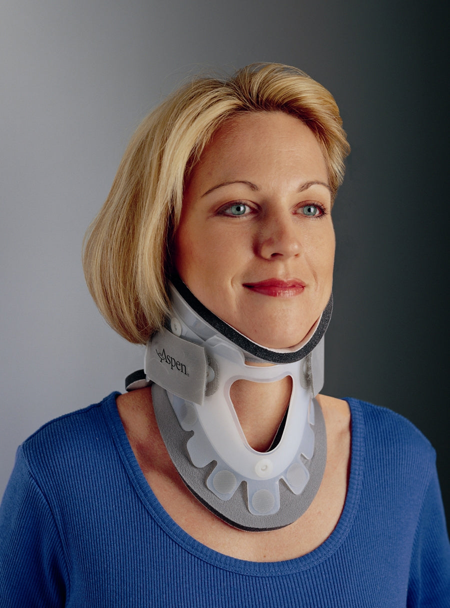 Rigid Cervical Collar with Replacement Pads